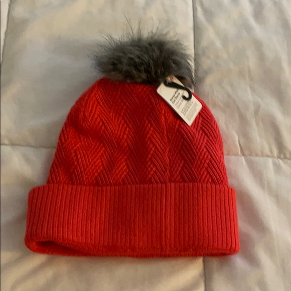 Lululemon Sherpa Weave Pom Beanie 